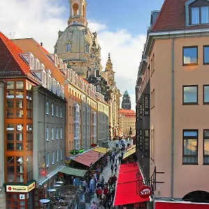 Muenzgasse An Der Frauenkirche Lägenhetshotell