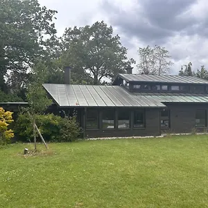 Idyllisches Einfamilienhaus Bei Ferienhaus München