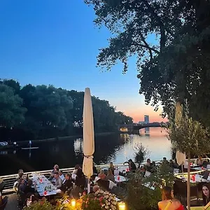 Aussenalster Penthouse Charakter Apartment Hamburg