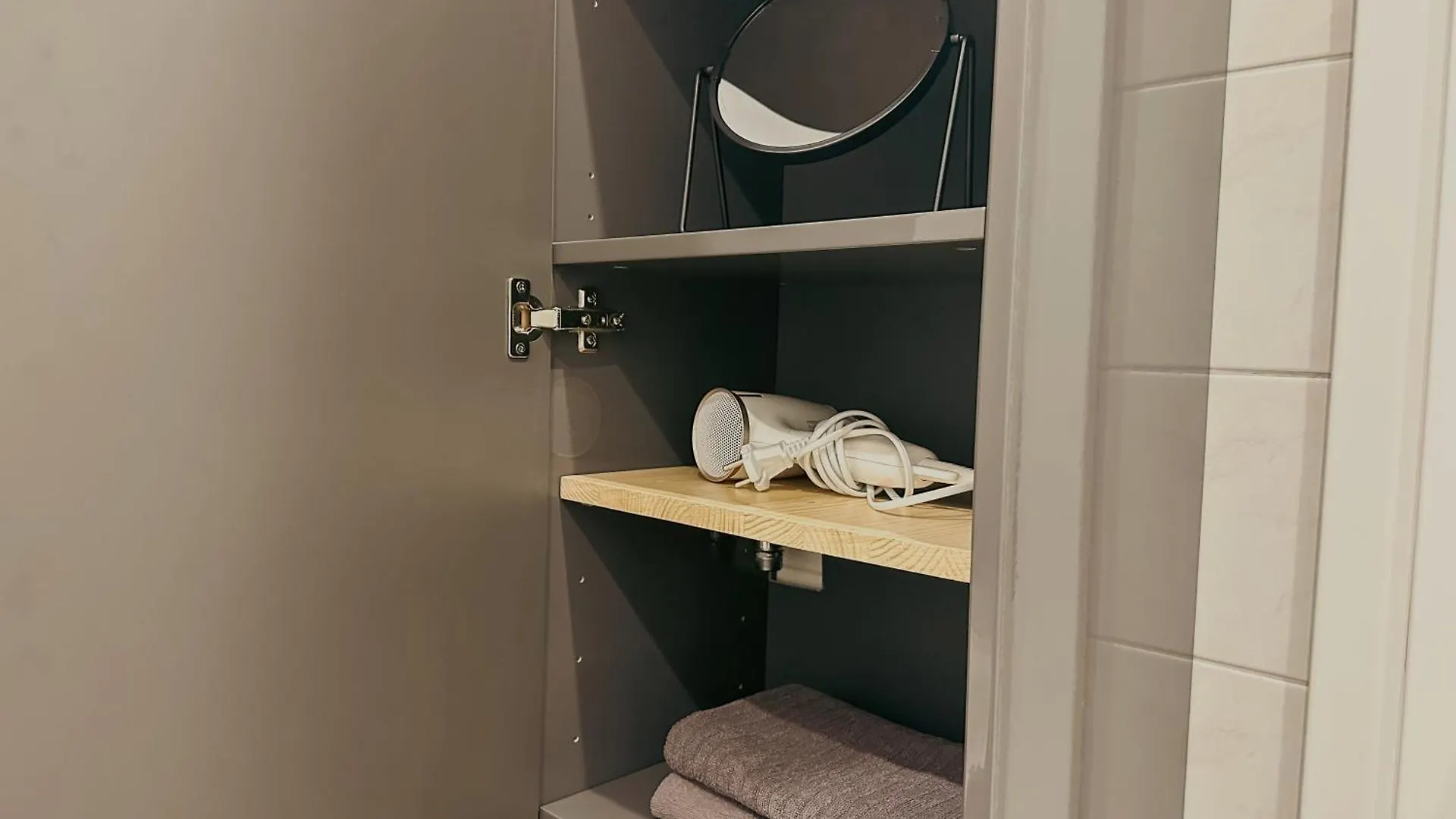Zentrale, Gemuetliche Wohnung In Dresden 0*,  Deutschland
