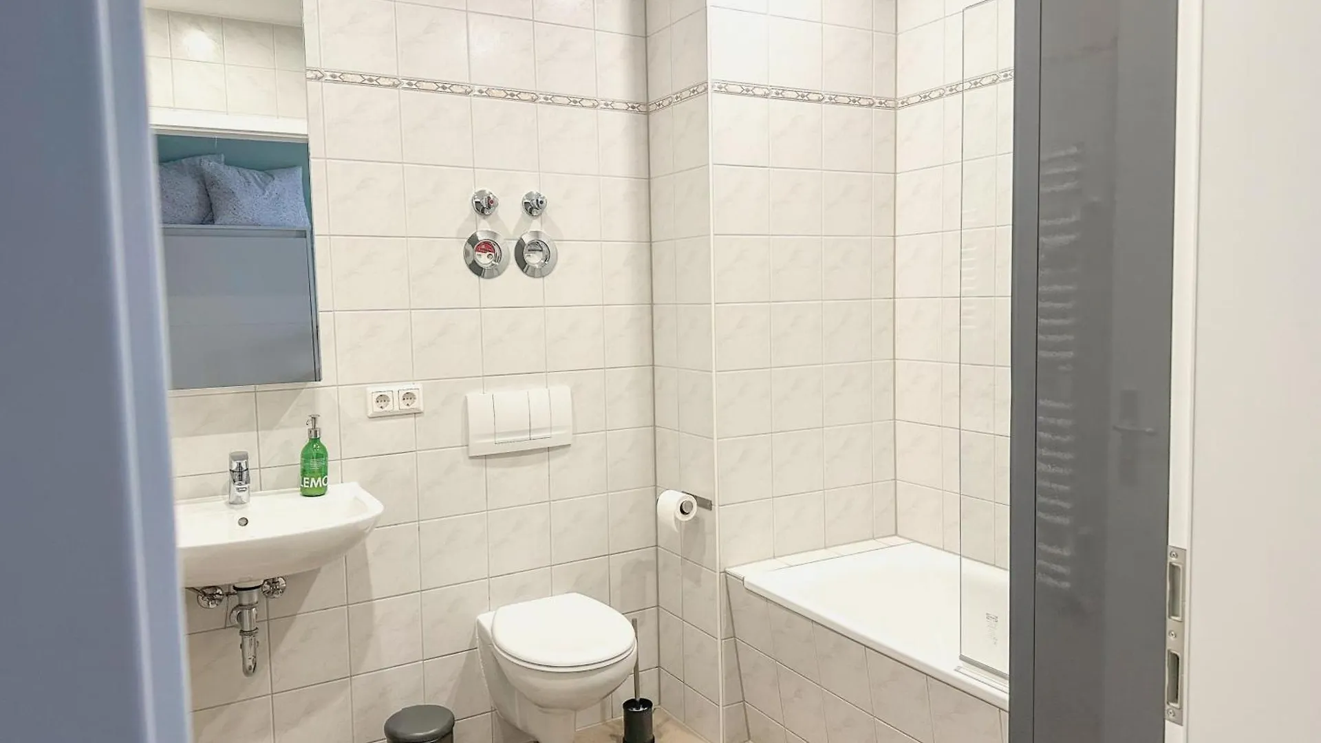 Zentrale, Gemuetliche Wohnung In Dresden